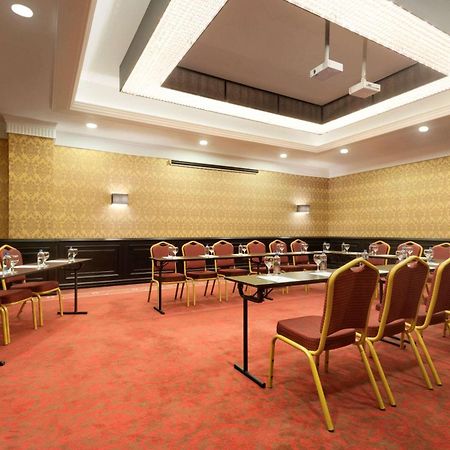 Ramada By Wyndham Sakarya Hotel Extérieur photo