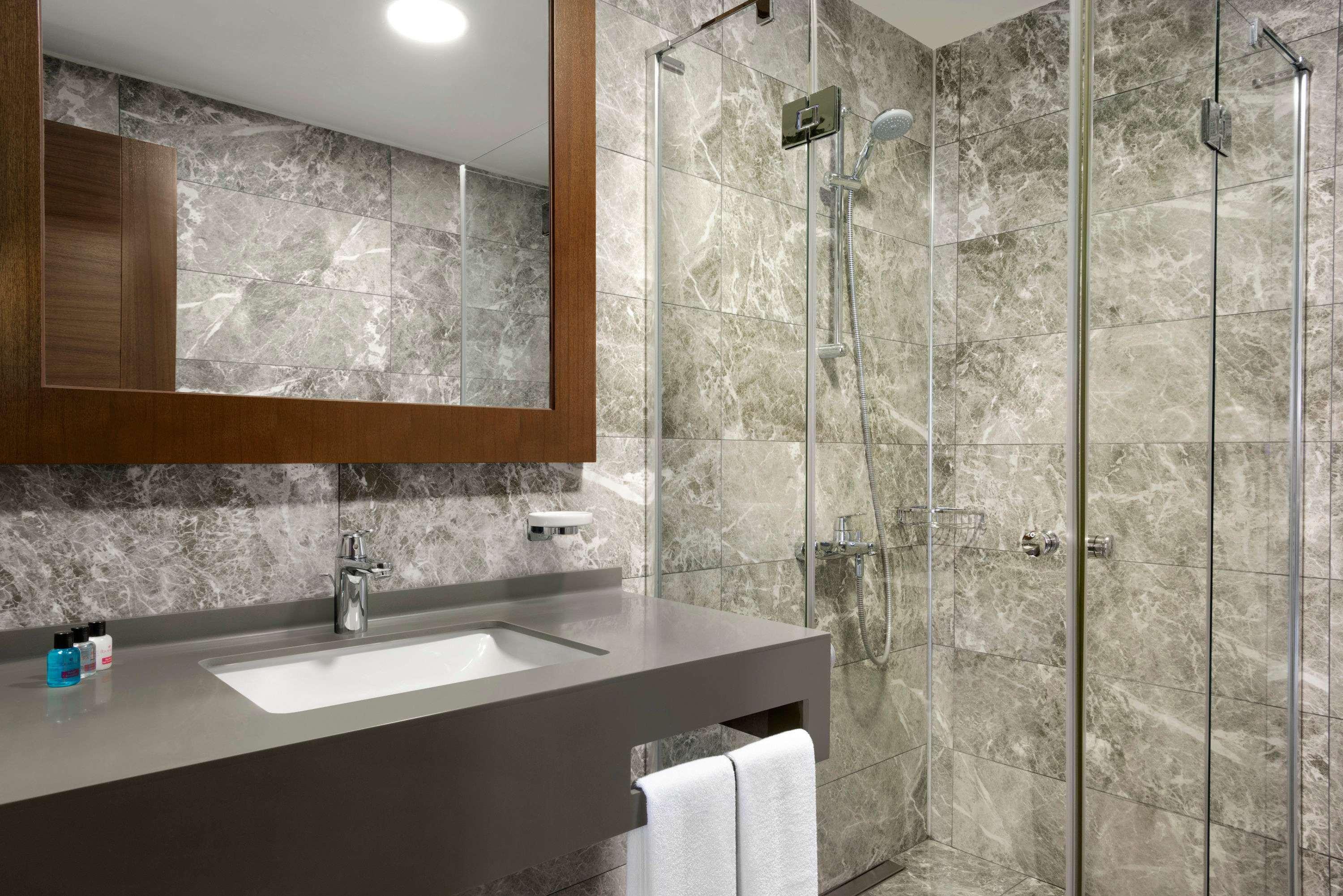Ramada By Wyndham Sakarya Hotel Extérieur photo