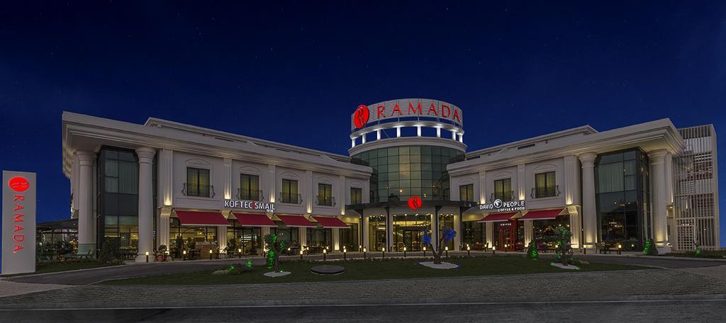 Ramada By Wyndham Sakarya Hotel Extérieur photo